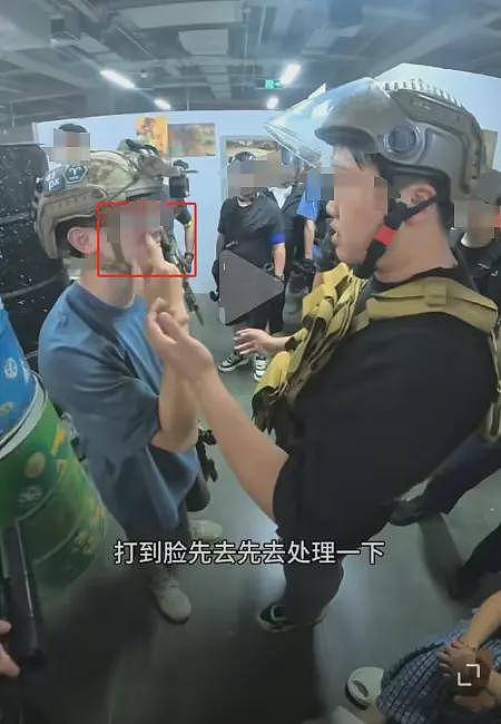 微胖女生玩真人CS破防开枪扫射路人,嘴脸爆火后“黑料”被扒又是抑郁症…(组图) - 4