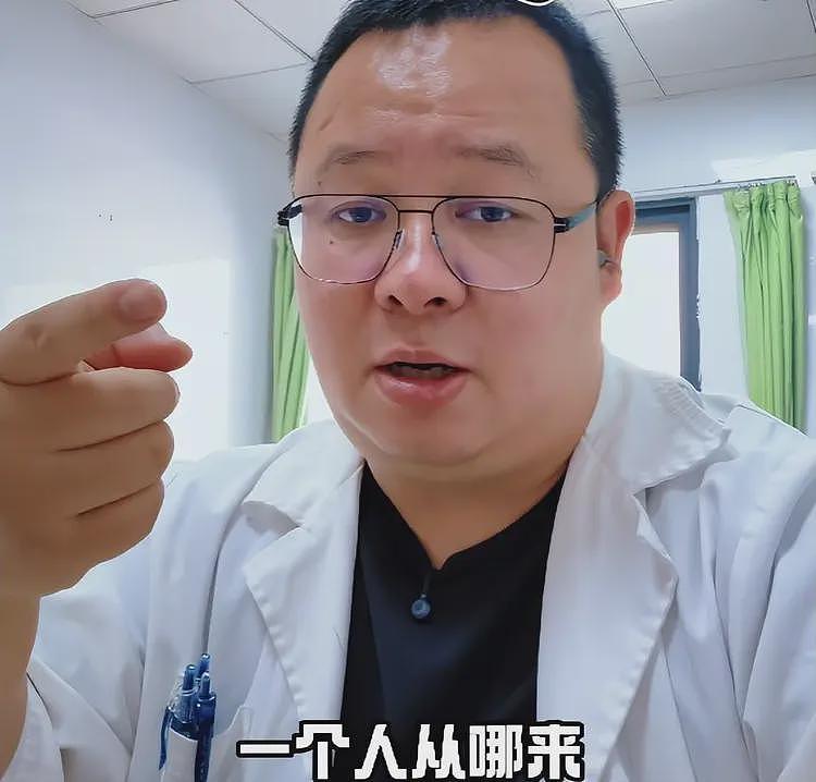 2.8万救护车收费后续，内科医师说出真相：不这样孩子到不了上海（组图） - 32