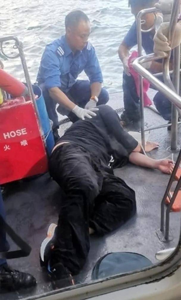香港顶流男星坠海引热议！事发前疑饮酒服药，本人曾自曝抑郁症（组图） - 2