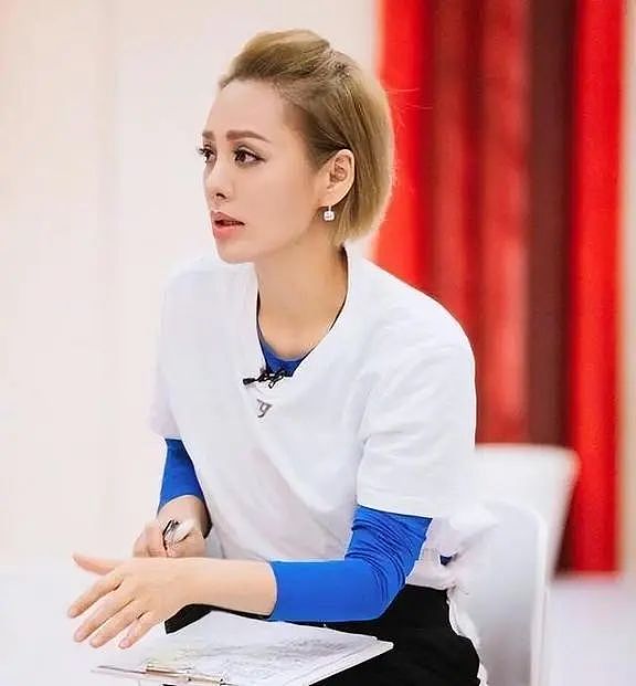 全网心疼章子怡,可怜森林北?汪峰新牵手的她可是初代“大女主”,才不稀罕什么情情爱爱(组图) - 16