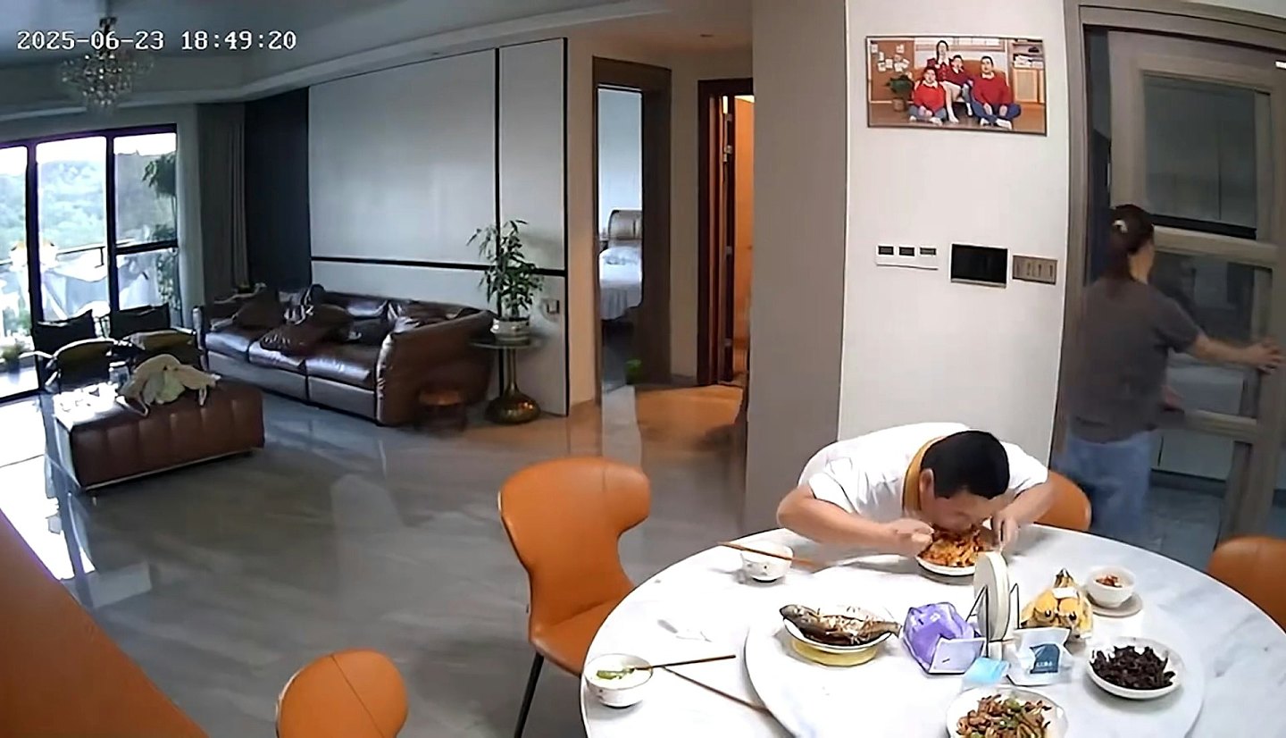 男童地震逃生时仍不忘大口扒饭影片曝!父亲:天生有点搞笑基因(视频/组图) - 6