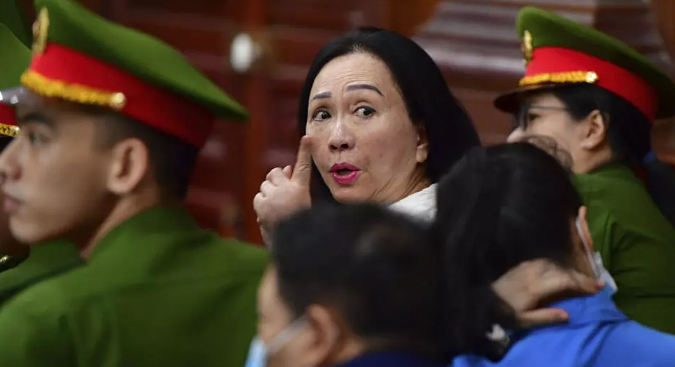 越南对贪污等8罪废死刑！华裔女巨贪捡回一命（图） - 1