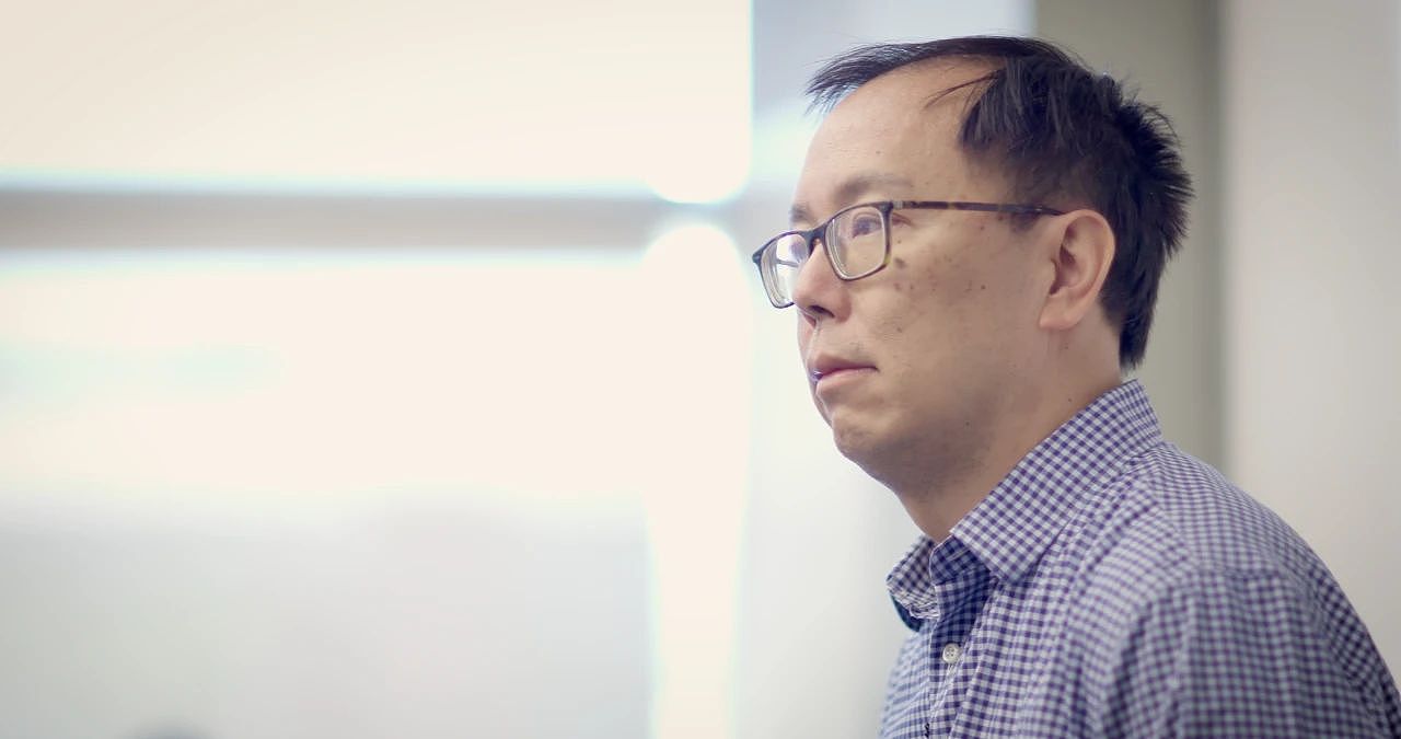 肺癌医生，亚裔，从未吸烟，成为肺癌四期患者（组图） - 1