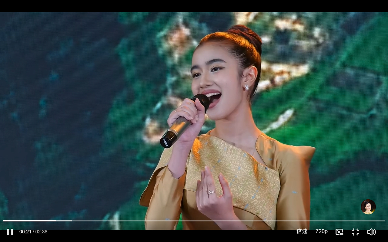 她是王室公主,也是混血明星,曾唱“怀念中国”(组图) - 4