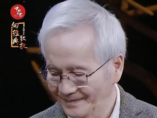 “济公”游本昌和孙女罕露面，全程坐轮椅还吸氧，脸颊凹陷引担忧（组图） - 9