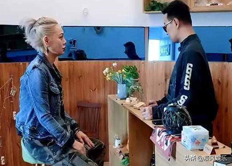 汪峰为宁静庆生，手牵手互动，真不把森林北当回事（组图） - 15