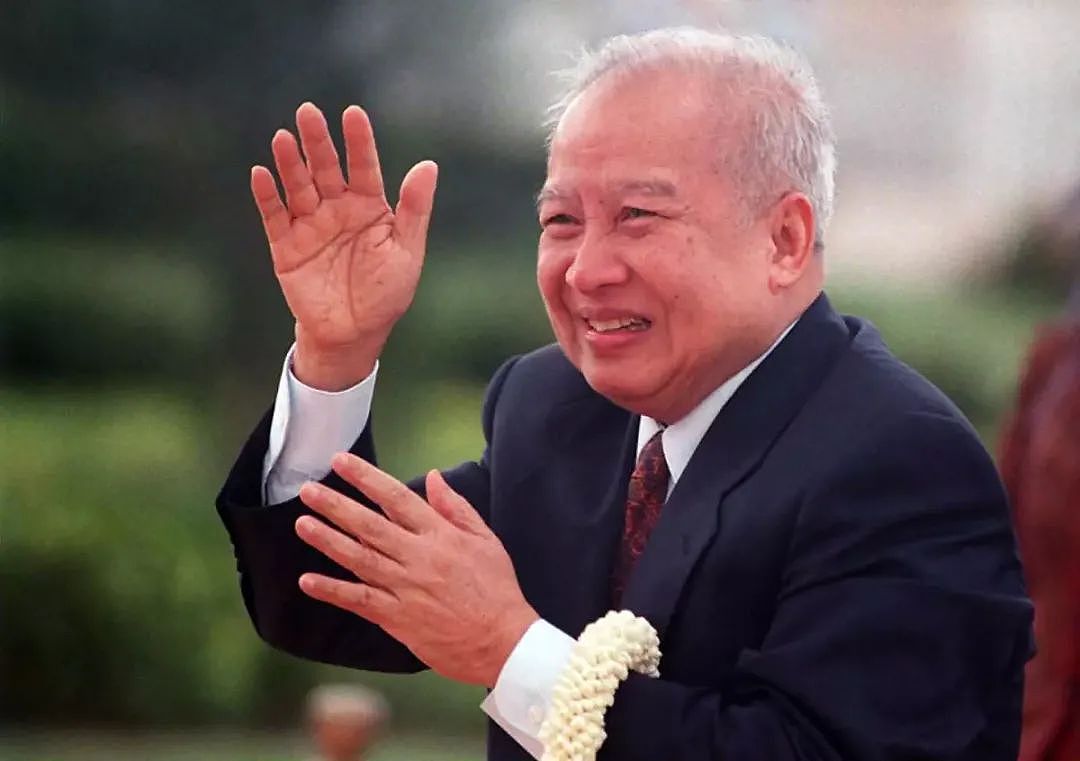 她是王室公主,也是混血明星,曾唱“怀念中国”(组图) - 10