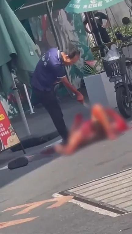慎入！广州惊爆血腥斩人现场：传摩的司机抢客爆冲突（视频/组图） - 4