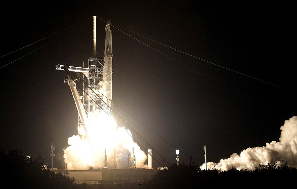 女太空人带3国新手升空！SpaceX优雅号首飞（视频/组图） - 1