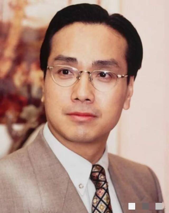 72岁伍卫国近照曝光,与刘晓庆恋情成一生遗憾(组图) - 2