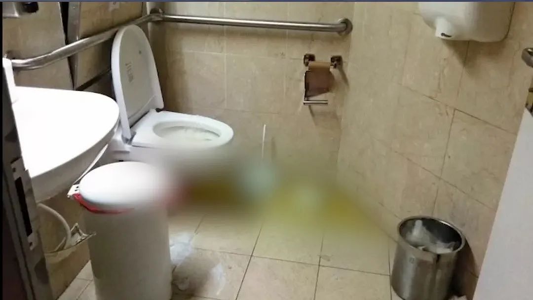 邮轮海上起火停电,厕所全炸!4000人被迫体验“屎尿地狱”(组图) - 9