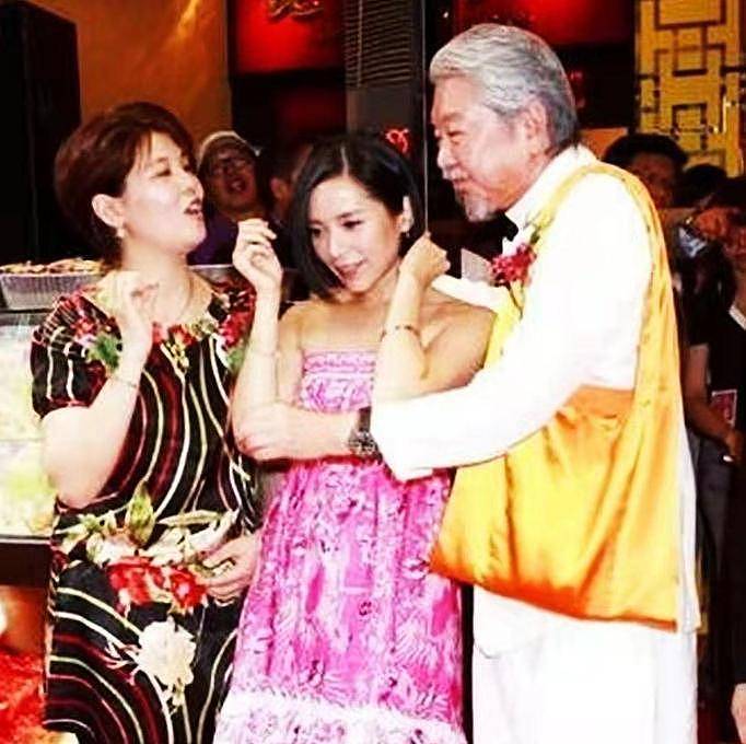 83岁蔡澜去世，在新加坡安葬，弟弟3月前刚去世，无儿女继承遗产（组图） - 18