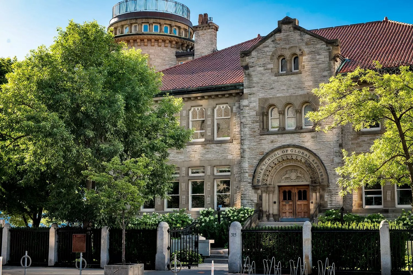 为防特朗普签证限制,哈佛大学:国际生将可到多伦多大学上课(组图) - 2