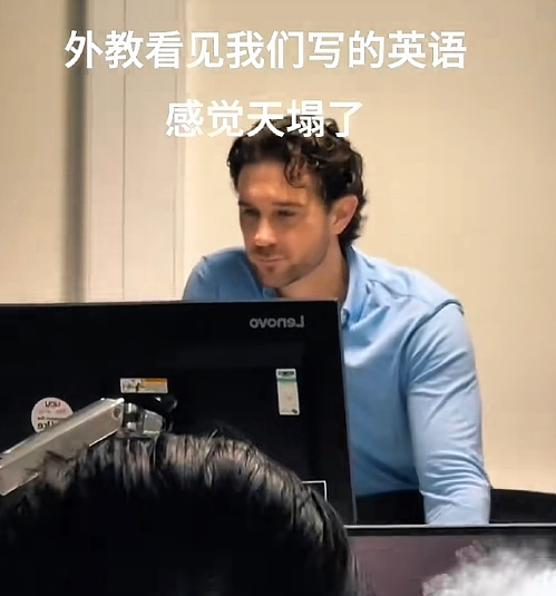 【爆笑】男朋友送我12万元的梵克雅宝手链掉色了，照片发网上后网友都劝我快分手（视频/组图） - 4
