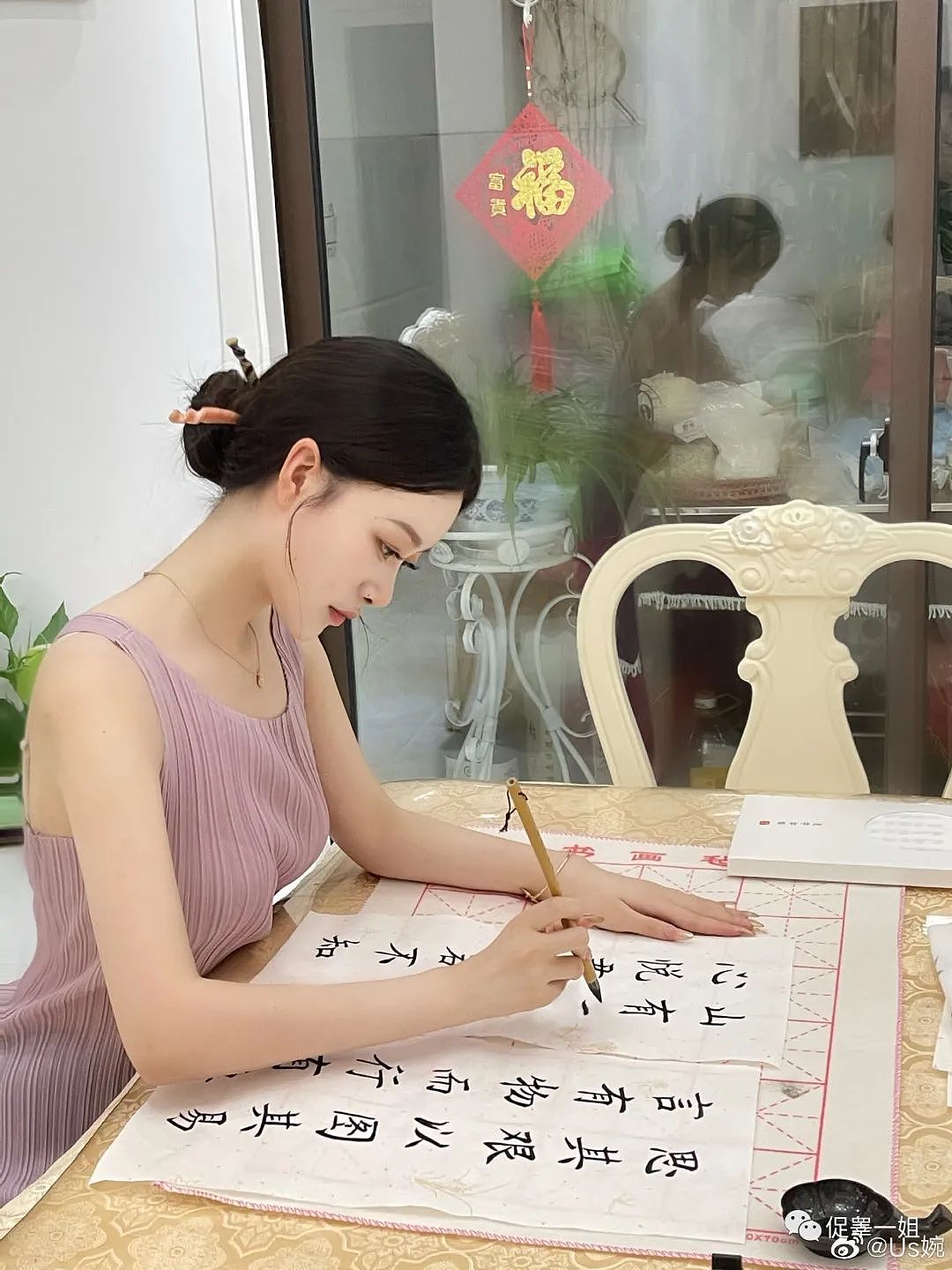 【美女】171cm“朱珠”脱下制服穿上包豚裙！这画面太美我不敢看…（组图） - 21