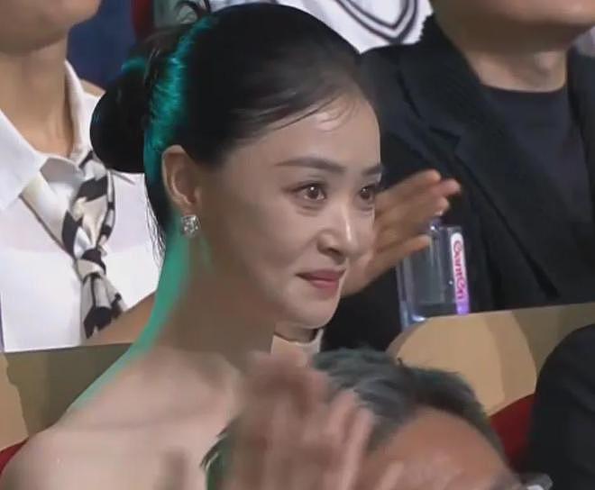 白玉兰奖颁奖礼名场面!杨紫陪跑笑不出来,宋佳关晓彤现场落泪(组图) - 8