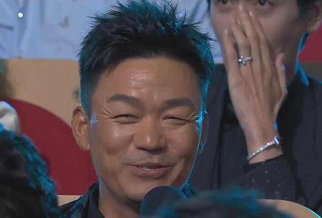 白玉兰奖颁奖礼名场面!杨紫陪跑笑不出来,宋佳关晓彤现场落泪(组图) - 25