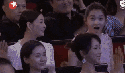 宋佳夺白玉兰“视后”的瞬间,女演员间的微表情展现出一张人情网(组图) - 16