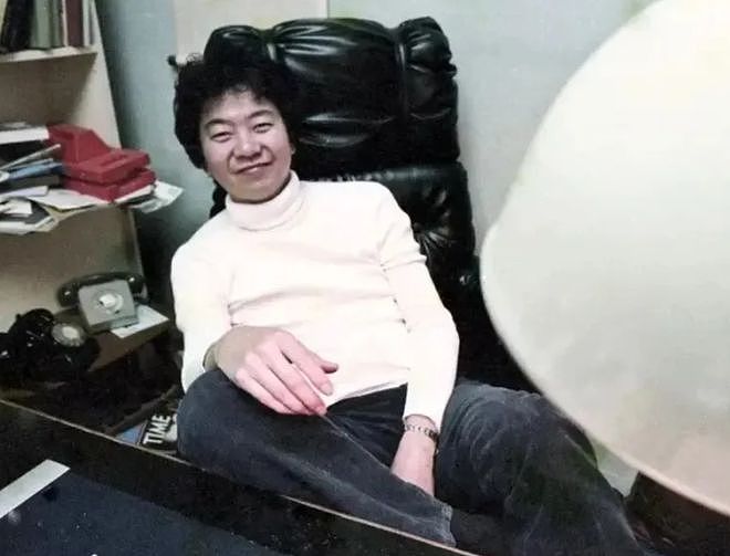 蔡澜潇洒一生,自曝曾有过60多位女友,墓志铭想刻三个字:我活过(组图) - 15