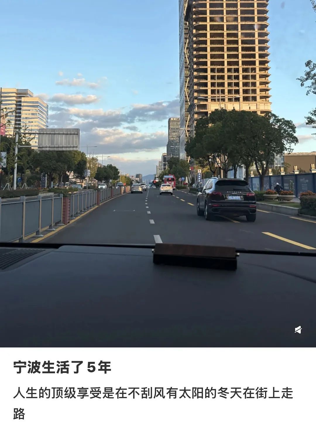 比上海还老钱的城市,挤满提前退休的中产(组图) - 13