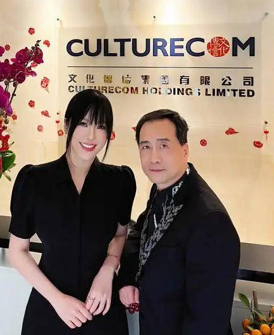 香港女星日本穿衣大解放，性感曲线引网友热议（组图） - 9
