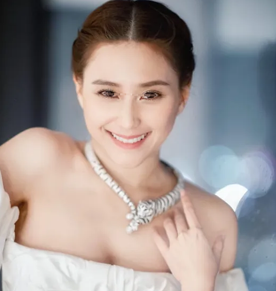 恭喜正式离婚？老公出轨净身出户，富家千金幡然醒悟不生娃？（组图） - 19
