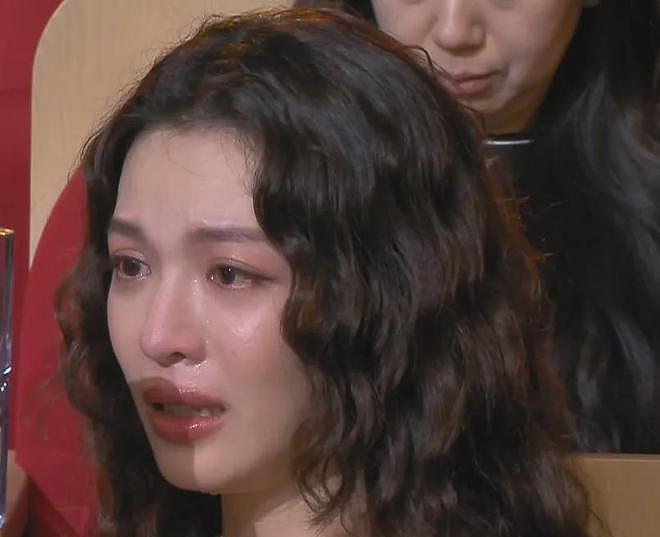 白玉兰奖颁奖礼名场面!杨紫陪跑笑不出来,宋佳关晓彤现场落泪(组图) - 14