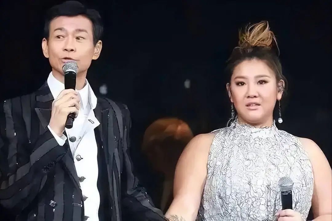 《歌手2025》补位炸了！活在父母光环下38年，抑郁停工2年，这次她能否站在光里破茧成蝶？（组图） - 16