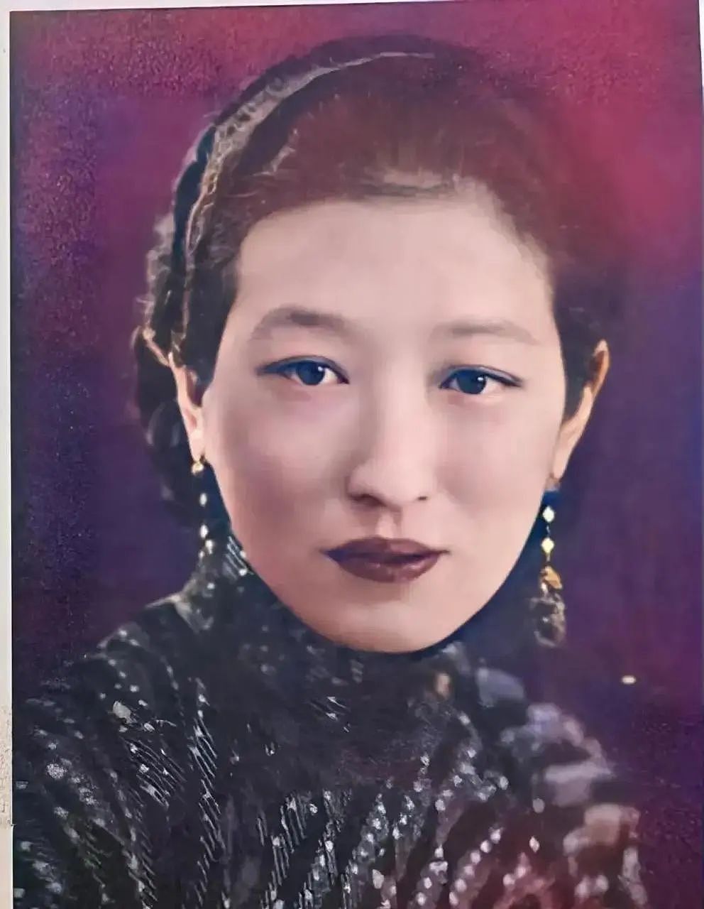 《歌手2025》补位炸了！活在父母光环下38年，抑郁停工2年，这次她能否站在光里破茧成蝶？（组图） - 26