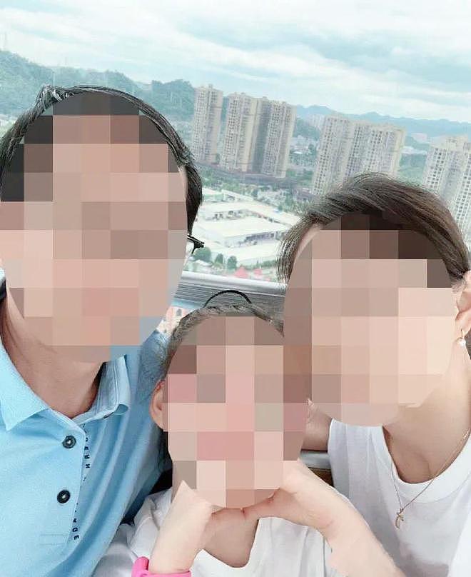 曝贵州银行纪委书记出轨小23岁女子生育一女，退休后想分手，双方撕破脸互掐（组图） - 2