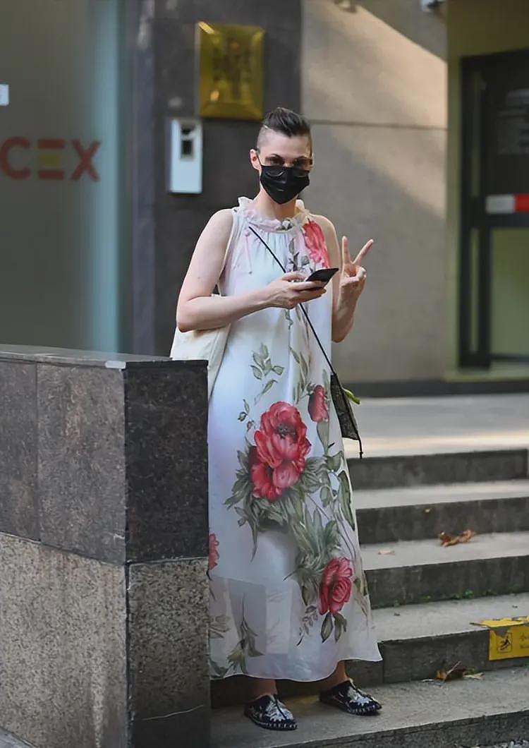 又见成都太古里“垮掉的一代”：遍地流氓时尚，饱了眼福长了见识（组图） - 17
