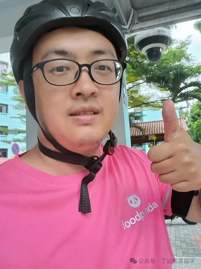 北大清华毕业！牛津硕士履历没人看，学霸失业送外卖：工作都差不多（组图） - 2