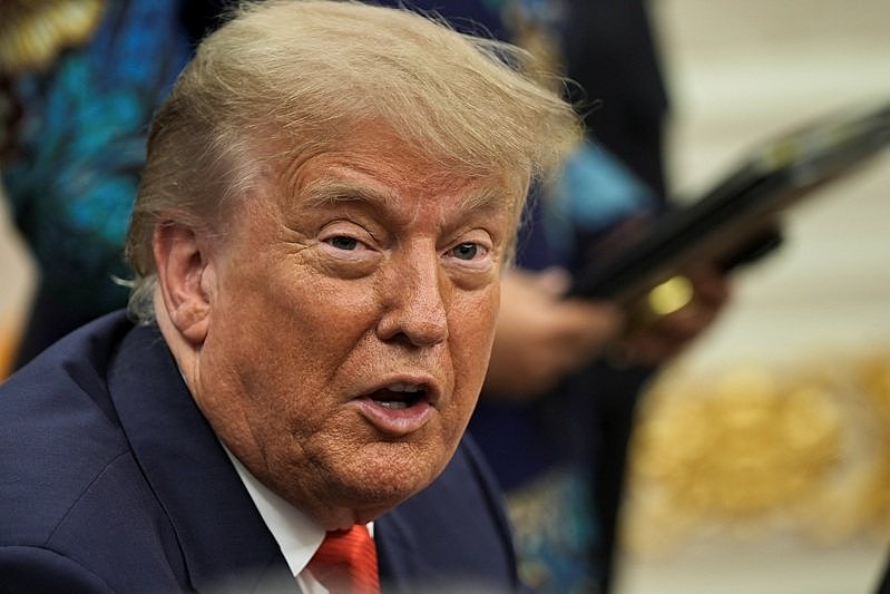专家改口估美国关税玩赢所有」！川普笑到合不拢嘴，秒回1句话（图） - 1