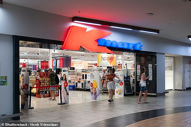 事发Kmart！一顾客被员工礼貌问候，却当场破口大骂！网友吵翻（组图） - 3