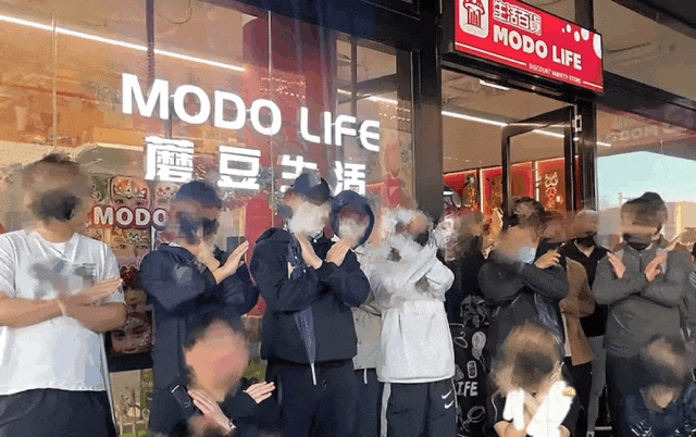塌房了！澳洲华裔被打屡禁不止，300名华人涌入悉尼CBD游行！难道澳洲留学也不能去了？（组图） - 18