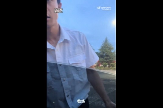 【爆笑】女朋友说洗完澡等她，她准备跟我玩点情趣！谁懂啊，本想备孕的，变备考了...（组图） - 11