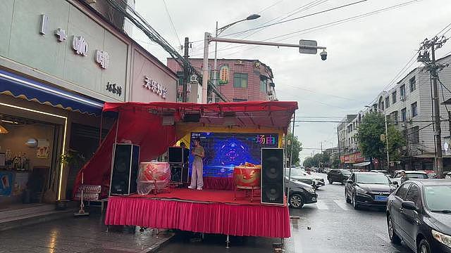 食客用5万微信转款在店铺换现金，随后诉店家欠债不还（组图） - 3