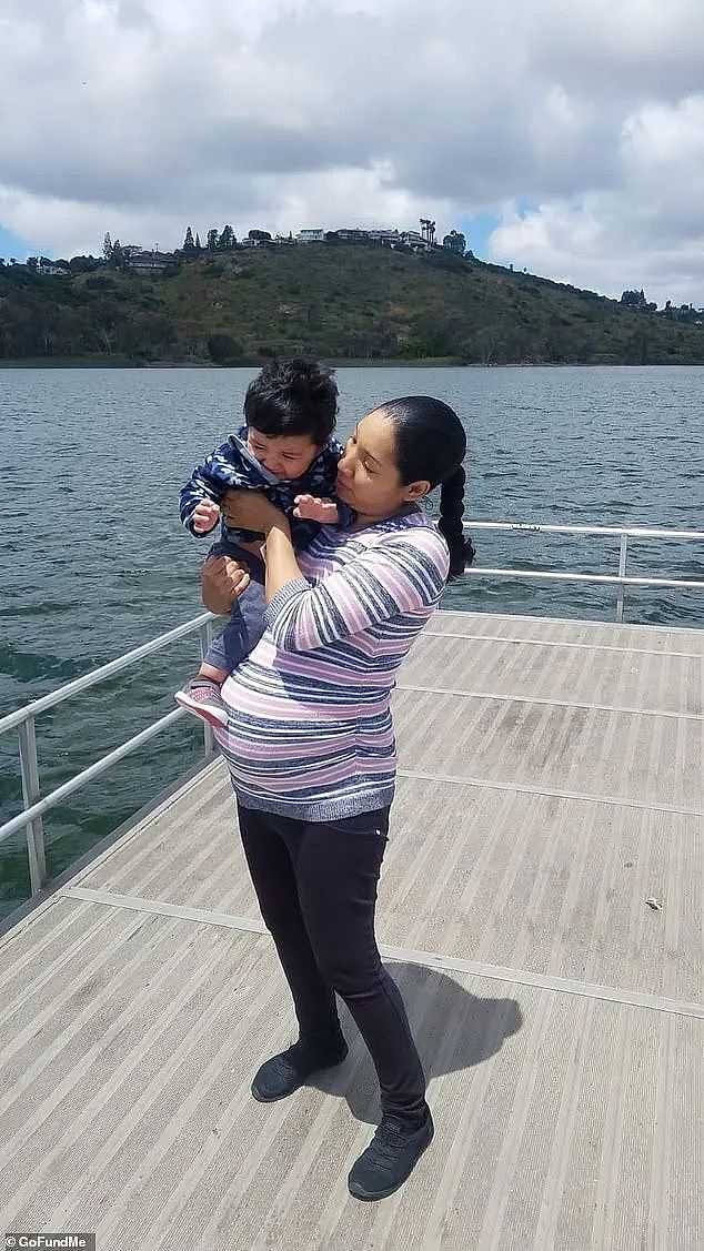 恐怖!普通感冒竟导致四肢截肢,39岁妈妈一夜间手脚全坏死,症状恐怖(组图) - 3