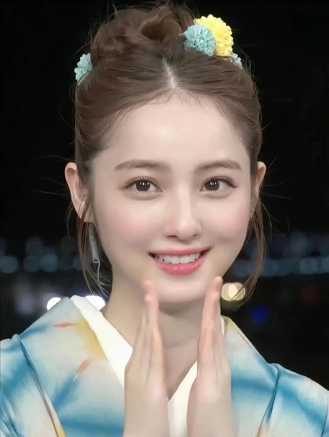 丈夫公厕偷情出轨6女，37岁女星吐露心声：没原谅！观察期，但还是生二胎了...（组图） - 1