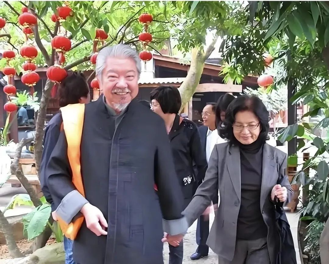 不融资、不追风口!“毒舌吃货”蔡澜,骂出百亿慢生意(组图) - 6