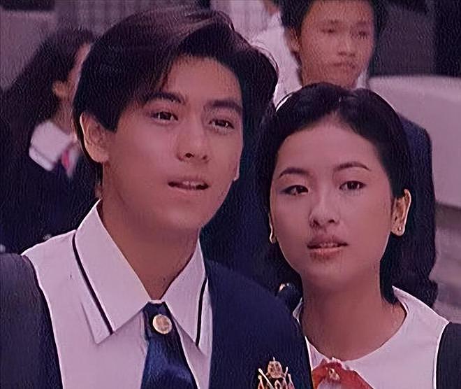 女儿出道，徐濠萦成人生赢家：“一无是处”却被宠30年，凭什么？（组图） - 12