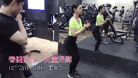 【美女】她29岁出演成人电影，30岁跳热舞爆红，只因34D身材太性感...（组图） - 25
