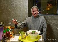 蔡澜无子女！奢华养老卖楼长居酒店，请8人日夜照顾（图）