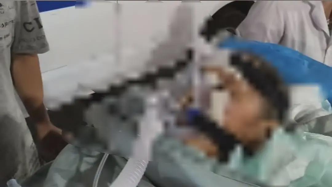 8旬老人被蛇咬伤去世，注射血清后病情曾一度好转（组图） - 2