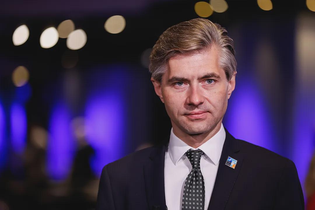乌克兰宣布退出！泽连斯基签署总统令，正式退出《渥太华禁雷公约》，此前波罗的海三国已提交退出文件（图） - 1