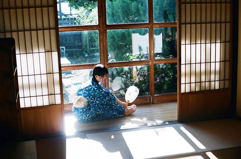 日本摄影师镜头下的夏天,藏着每个成年人的青春回忆!(组图) - 4