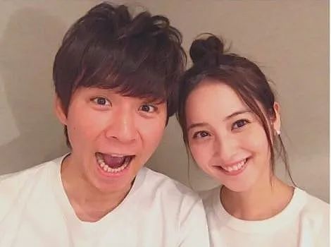 丈夫公厕偷情出轨6女,佐佐木希5年后吐露心声:没原谅!观察期,但还是生二胎了... 网友:啊?(组图) - 2