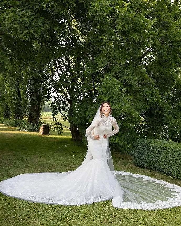 桑姐婚礼结束露出巨大疤痕，顶豪圈鄙视链更深刻，个个争着向上社交……（组图） - 4