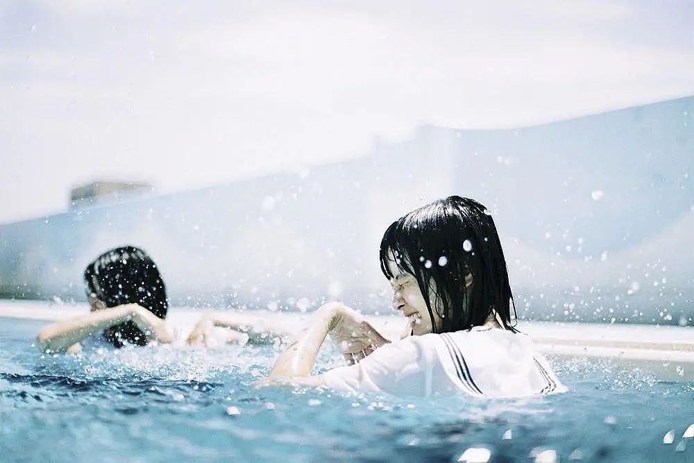 日本摄影师镜头下的夏天,藏着每个成年人的青春回忆!(组图) - 16