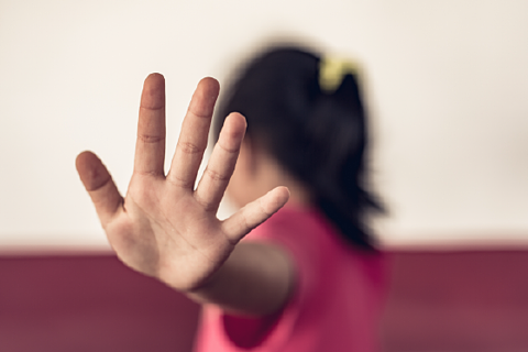 13岁女生查出怀孕,医生报警(组图) - 3